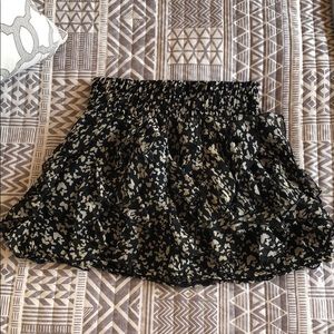 Butterfly print black and off-white mini skirt!